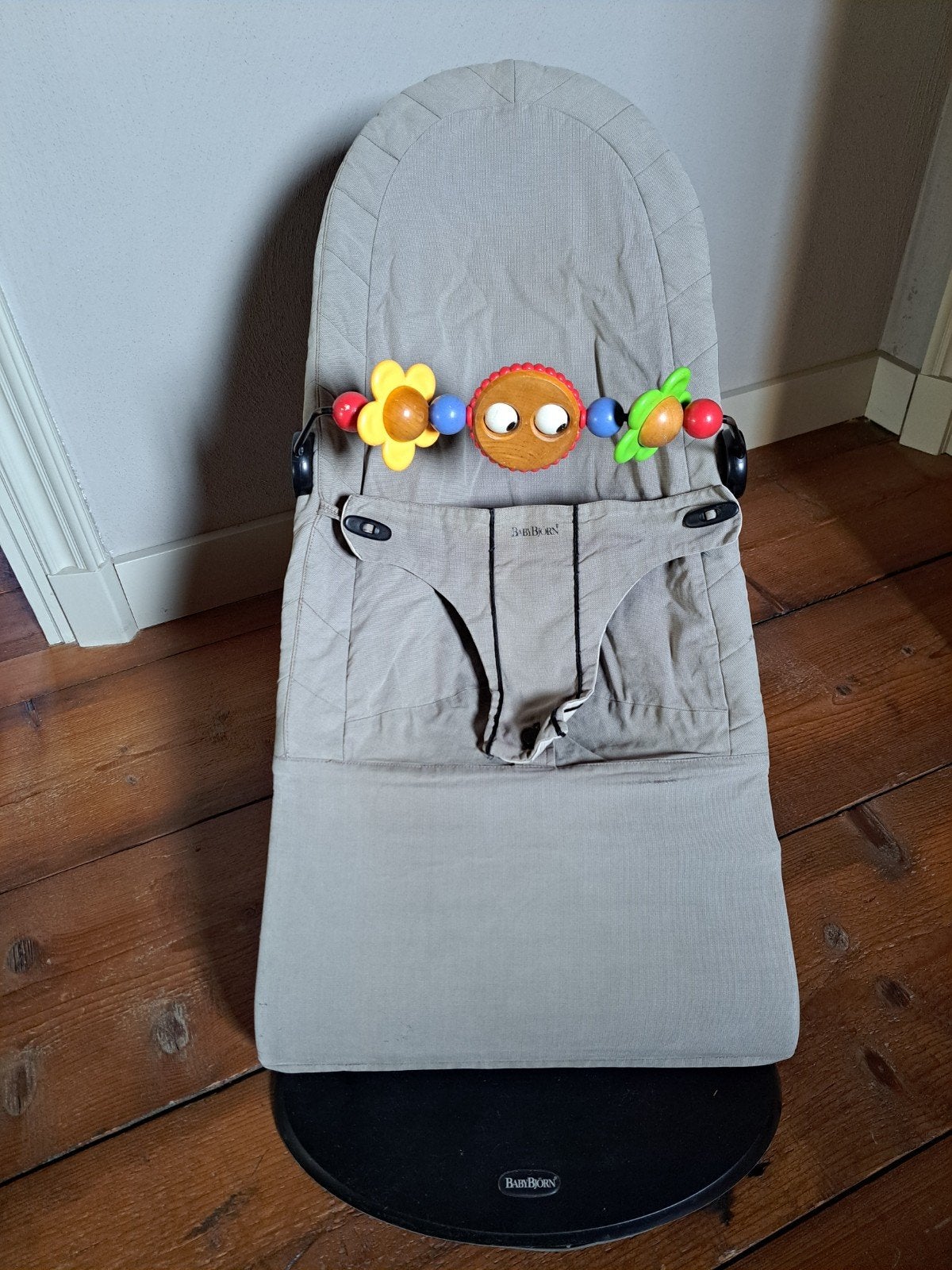 Baby bjorn wipstoel met speeltje, Ophalen, Gebruikt