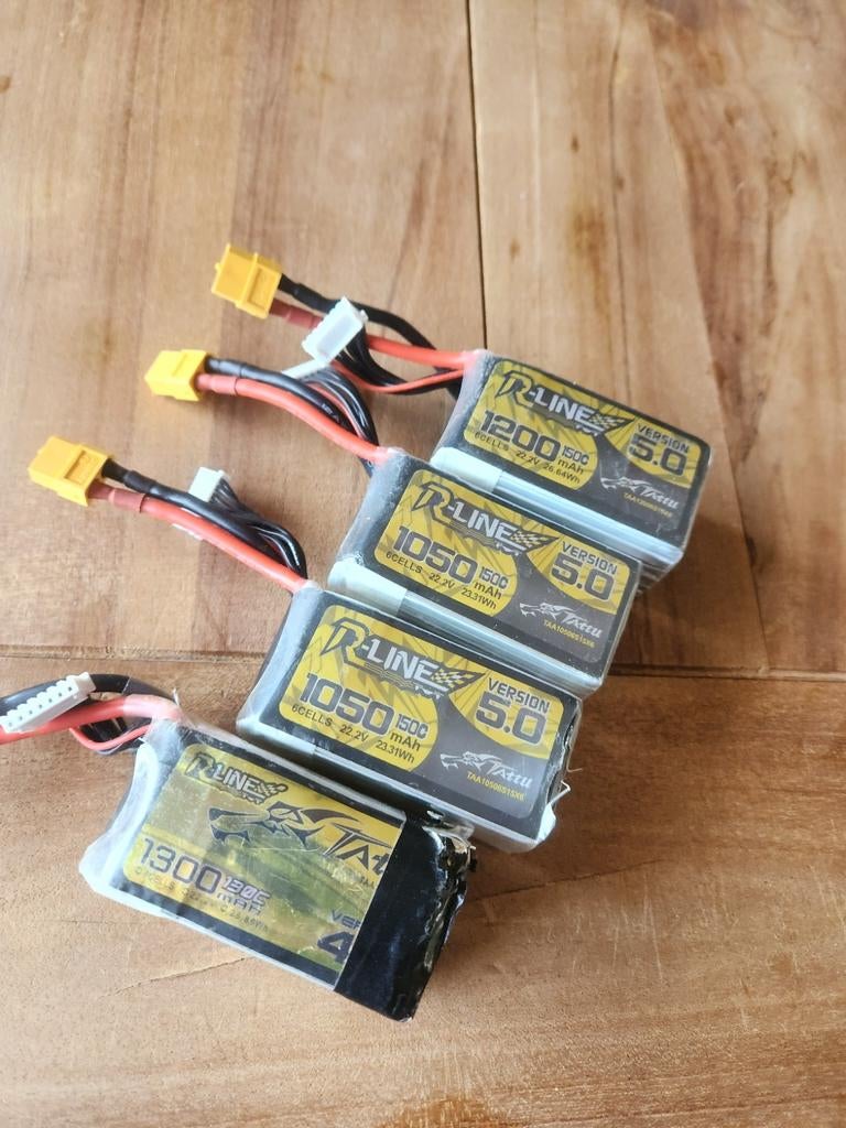4x tattu R line 6s lipo`s 3x ZGAN, Ophalen of Verzenden, Zo goed als nieuw