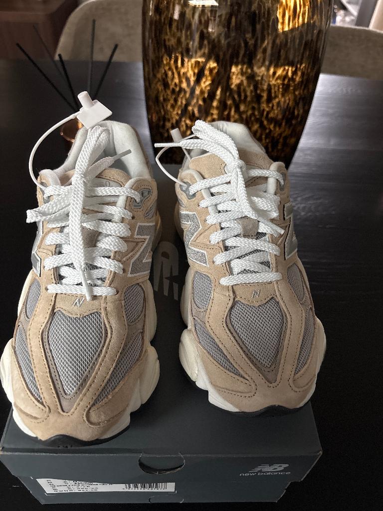 New balance, Beige, New Balance, Nieuw, Ophalen of Verzenden