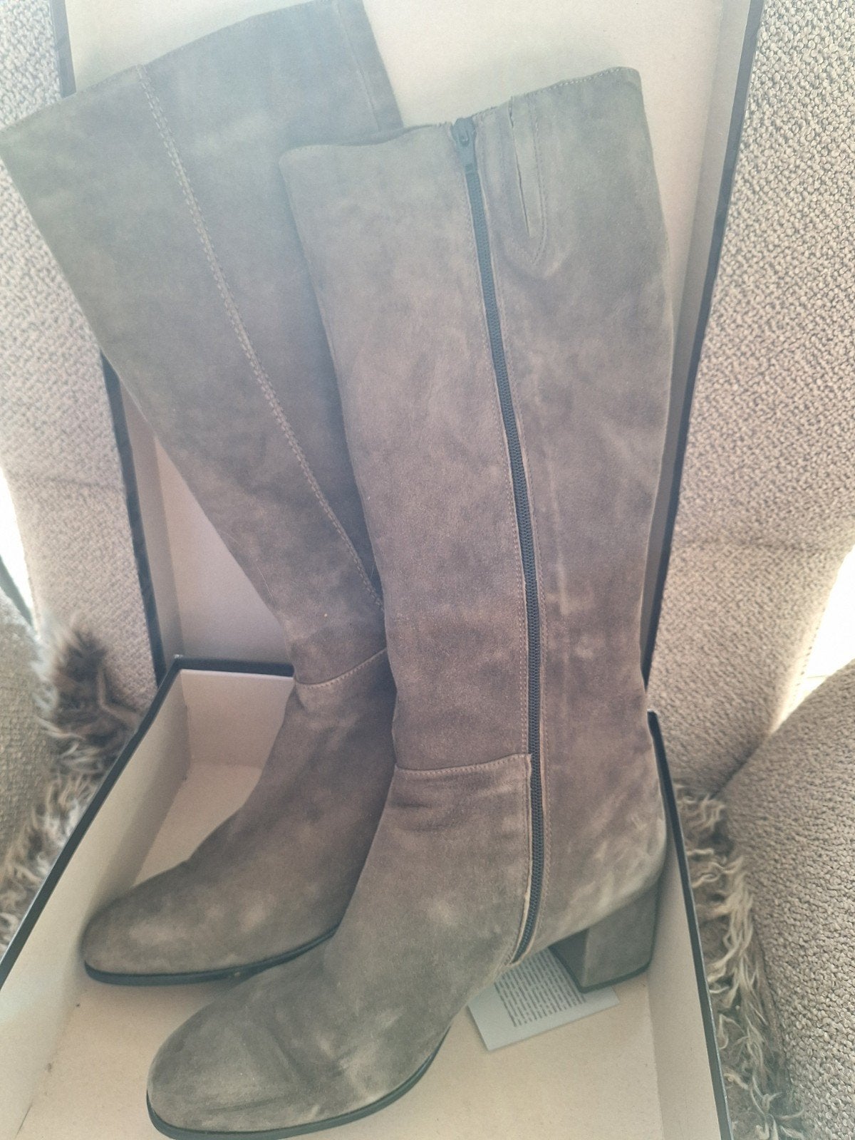 Lamica suède laarzen maat 44 - Taupe, Kleding | Dames, Hoge laarzen, Bruin, Lamica, Ophalen of Verzenden