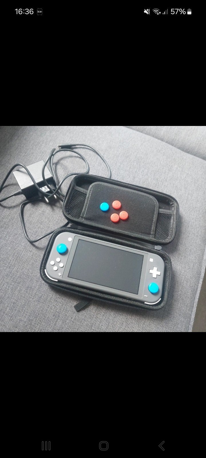 Nintendo Switch Lite Grijs met beschermhoes en accessoires, Ophalen of Verzenden, Grijs, Gebruikt, Met beschermhoes of tas