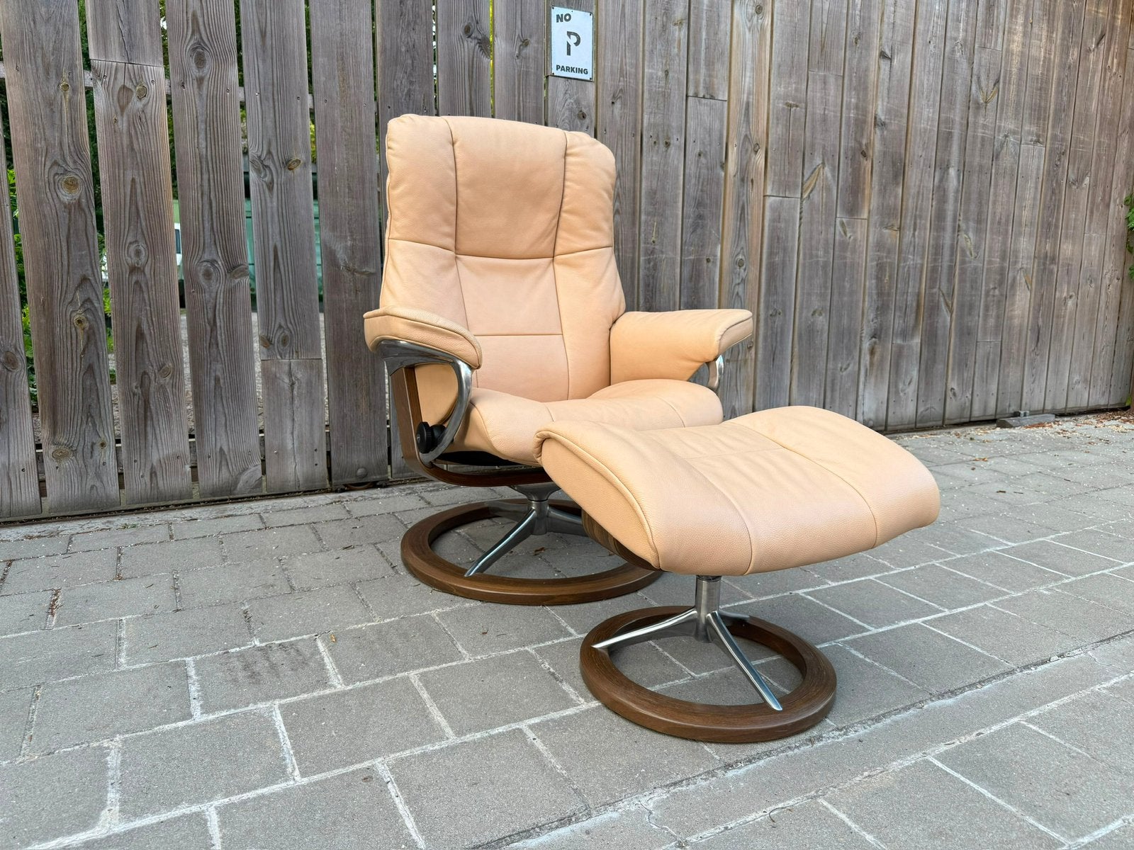 Stressless Mayfair met hocker., Ophalen of Verzenden, Zo goed als nieuw, Leer, Natuzzi himola durlet jori conform fsm lounge eames vitra