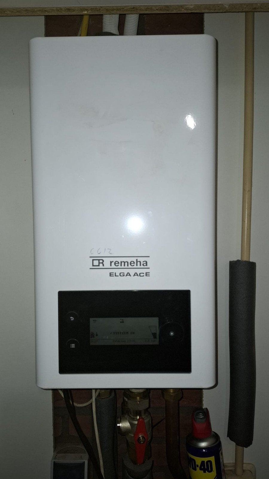 Elga Ace 4kW Hybride Warmtepomp - 2021, Ophalen, Minder dan 60 m³, 3 snelheden of meer, Energieklasse A of zuiniger