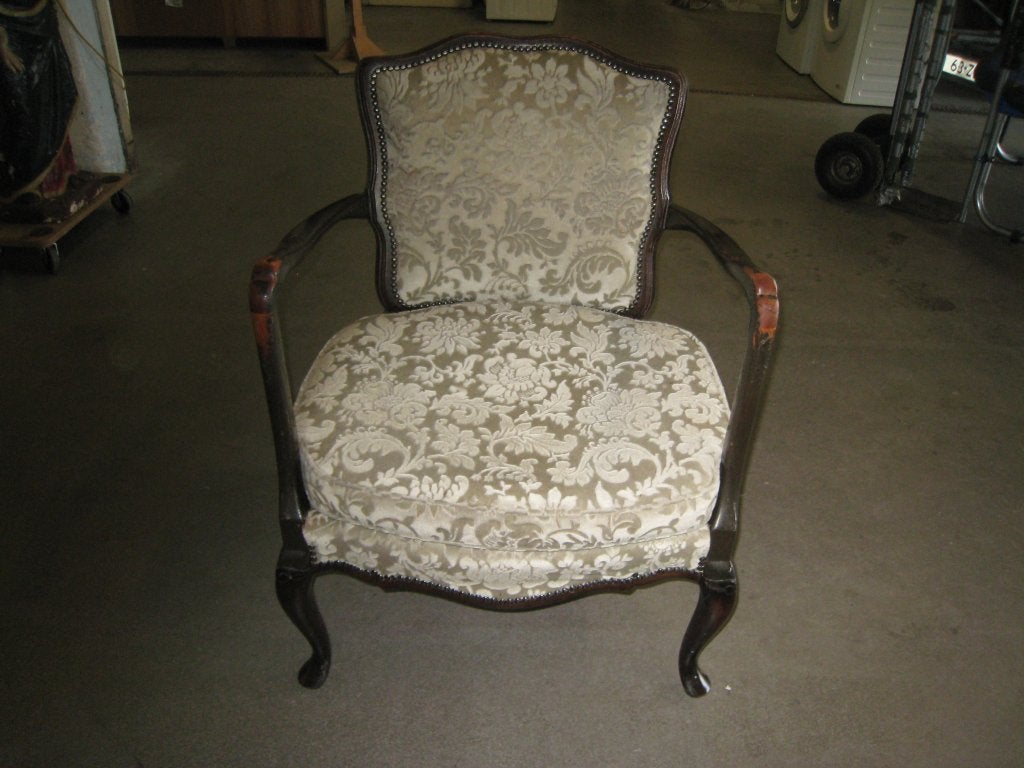 Antiek fauteuiltje met gebloemde stof, Niet ingevuld, Gebruikt, Niet ingevuld, Niet ingevuld