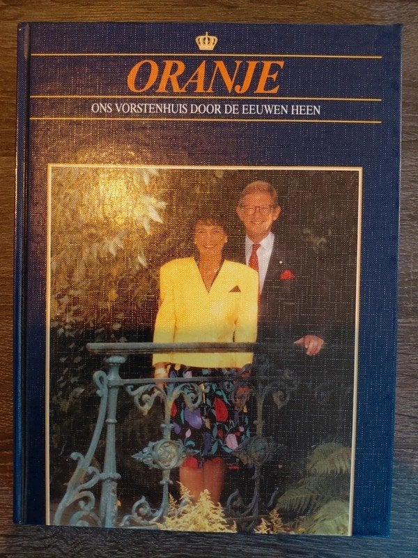 Oranje: Ons Vorstenhuis door de Eeuwen - Margriet en Pie, Ophalen of Verzenden