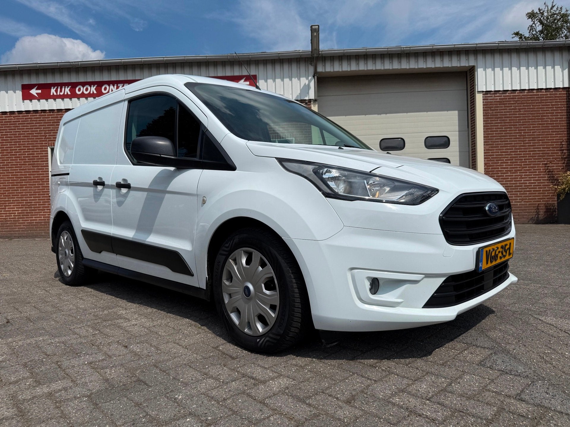Ford Transit Connect 1.5 EcoBlue L1 Trend automaat camera na, Auto's, 1350 kg, Gebruikt, Euro 6, 4 cilinders