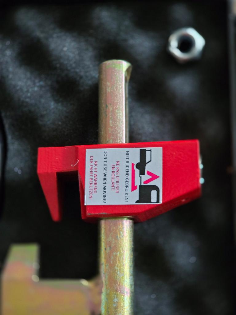 double lock compact eagle, Ophalen, Gebruikt