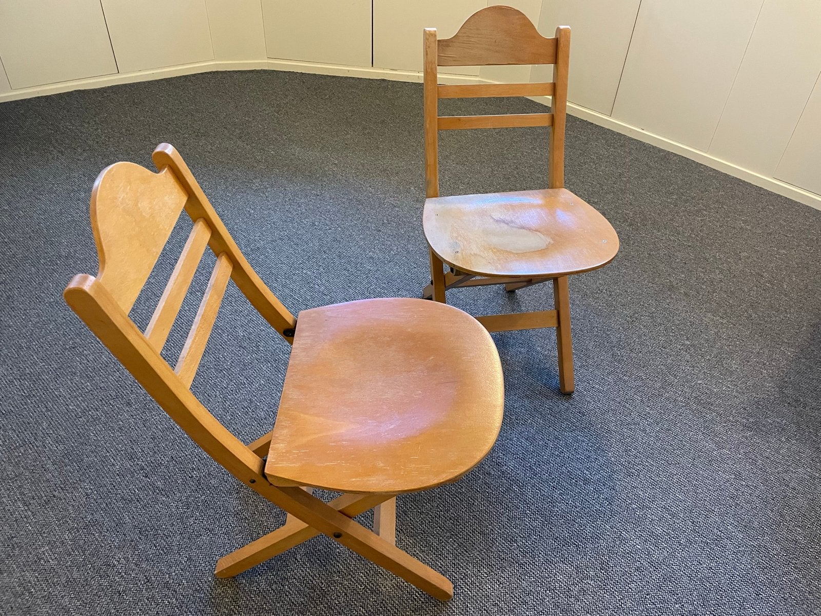 Set van 2 houten klapstoelen, Antiek en Kunst, Ophalen of Verzenden