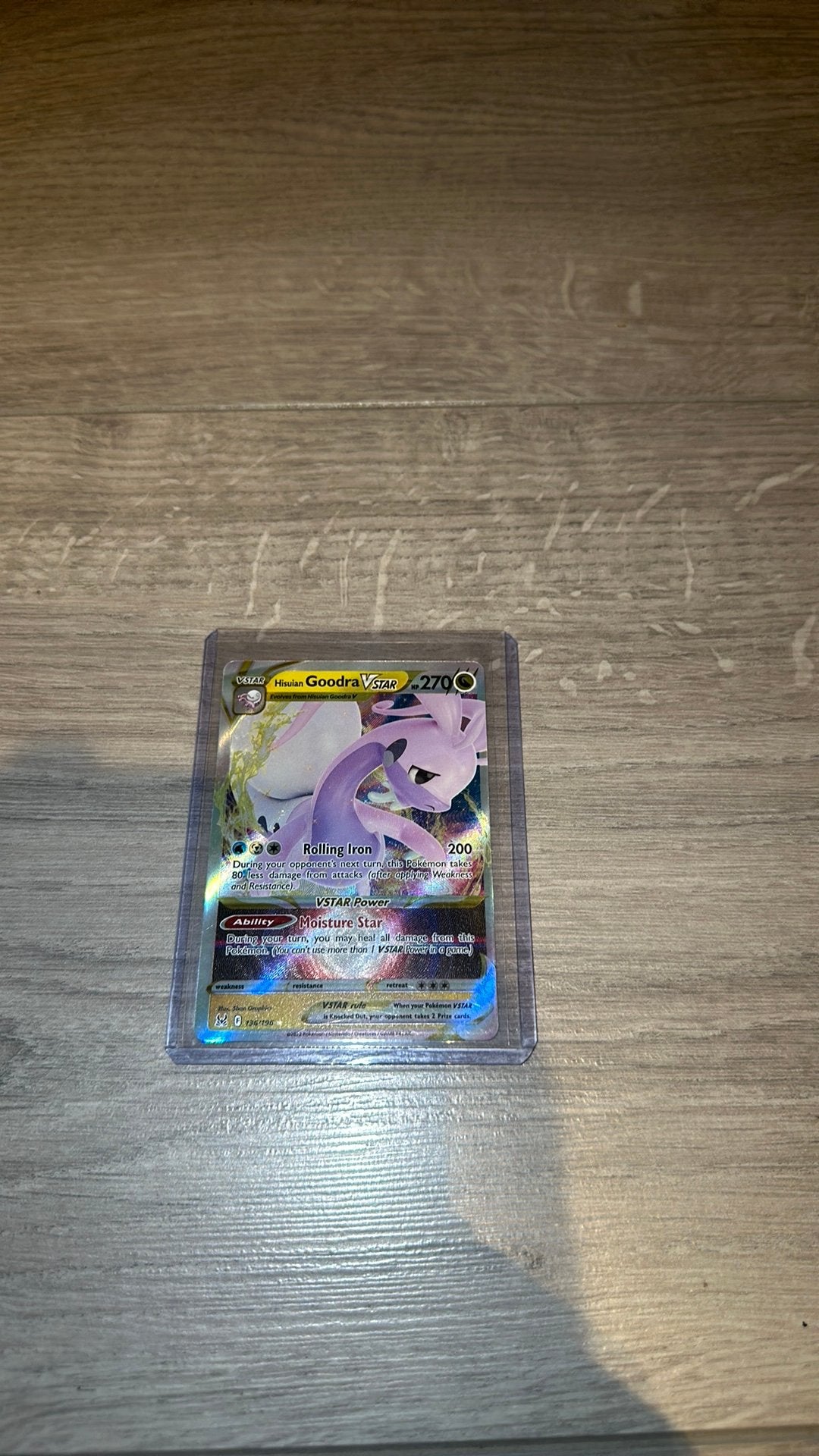 Hisuian Goodra Vstar 136/196, Ophalen of Verzenden, Zo goed als nieuw