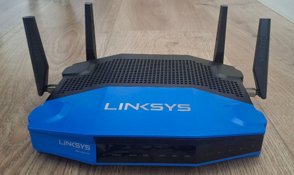 Linksys WRT1900ACS V2 Dual-Band Router, Ophalen of Verzenden, Zo goed als nieuw, Router, Linksys