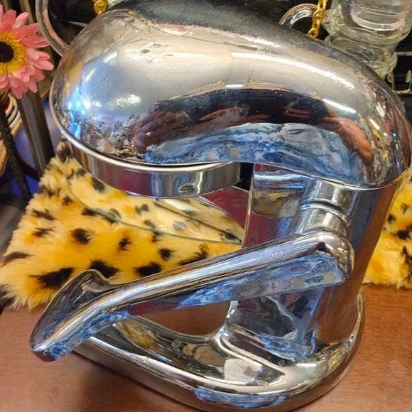 Vintage Handmatige Citruspers - in hele goede staat Chroom, Witgoed en Apparatuur, Onderdelen en Toebehoren, Ophalen of Verzenden