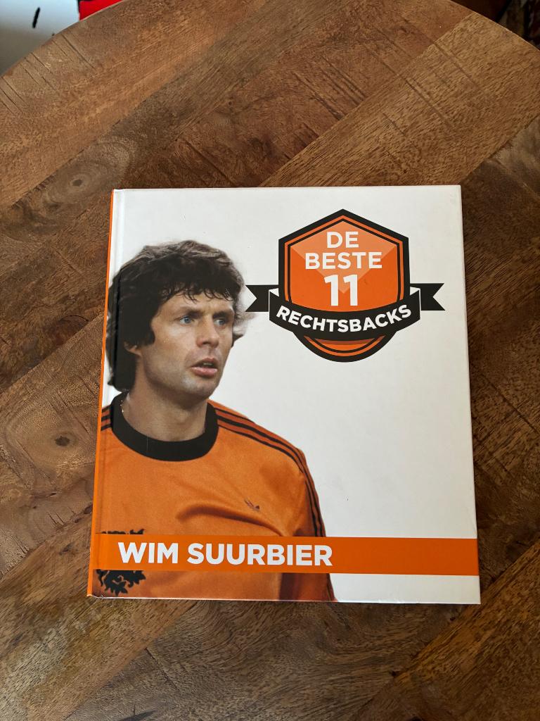Boekje Wim Suurbier, Ophalen of Verzenden, Zo goed als nieuw, Ajax, Boek of Tijdschrift