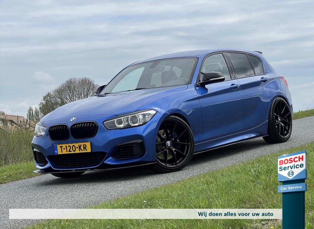 BMW 1-Serie M140i xDrive 500PK Shadow Line / M-Performance /, Auto's, Achterwielaandrijving, Gebruikt, Euro 6, Blauw