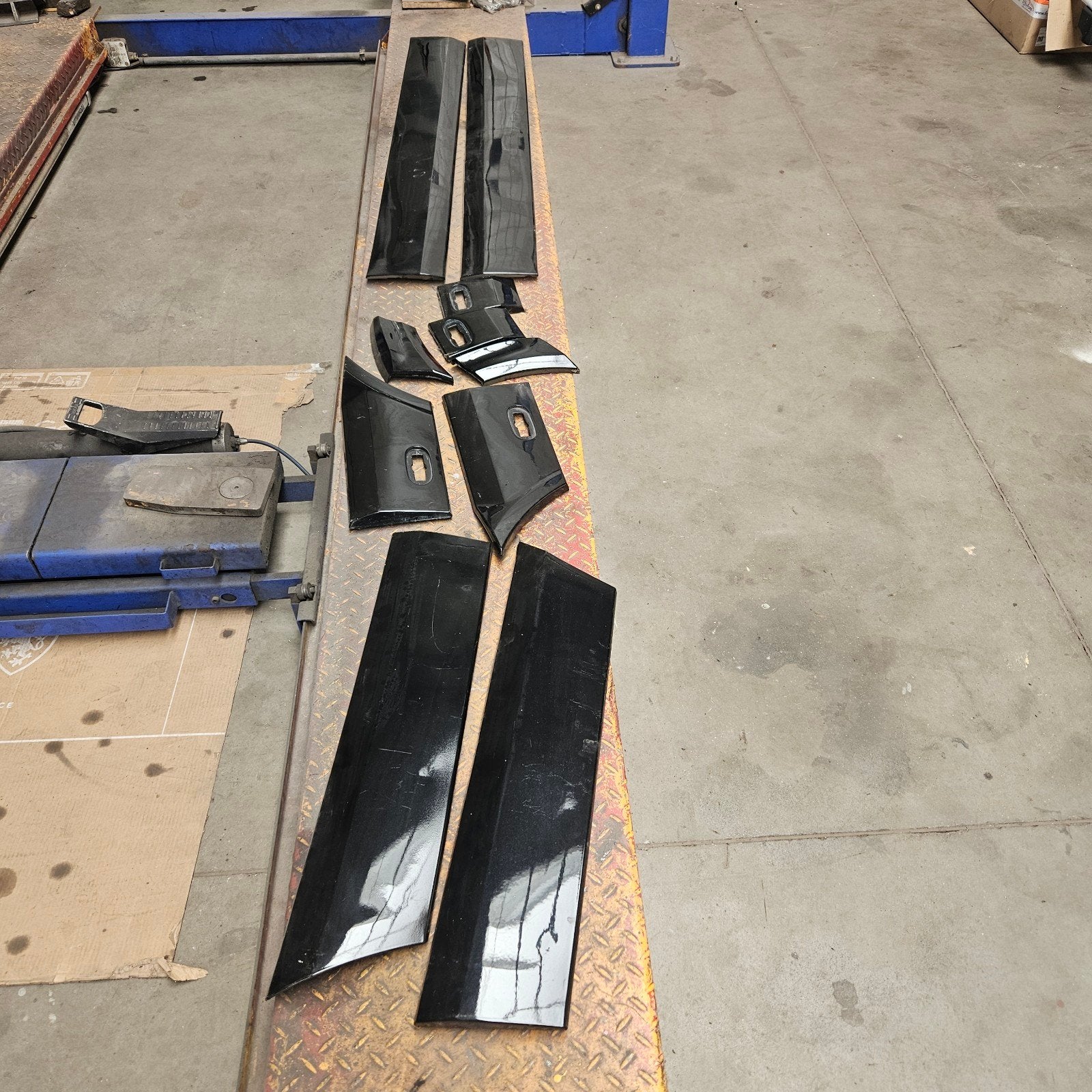Set lijsten Mercedes sprinter, Ophalen of Verzenden, Voor, Deur