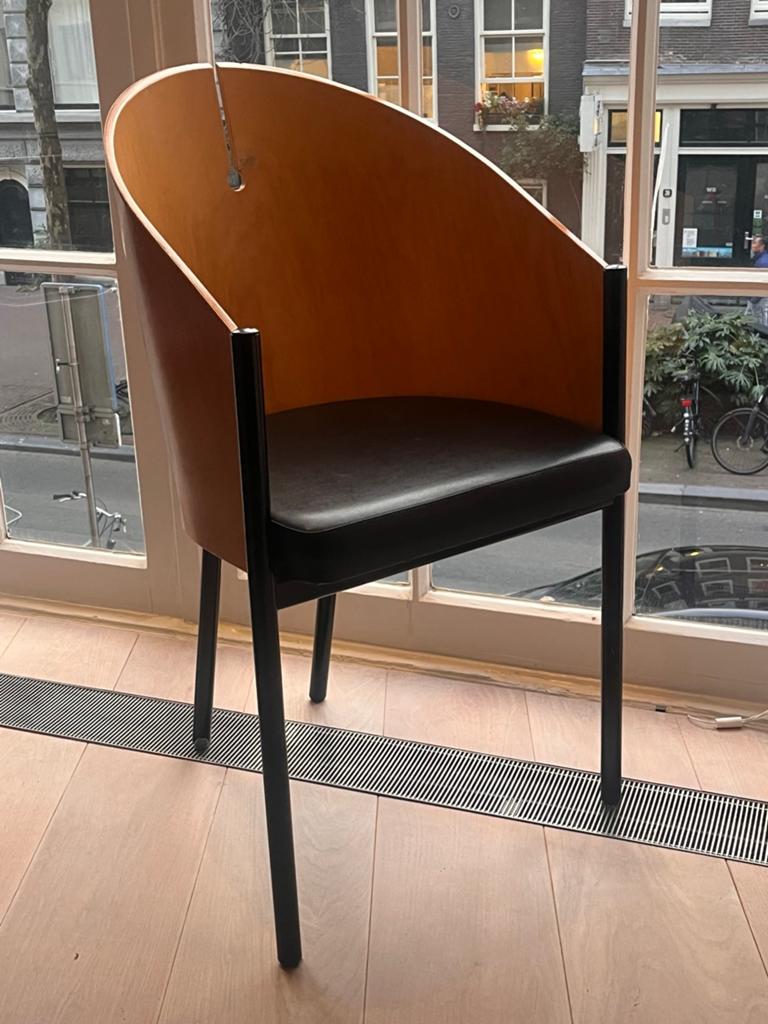 Design stoeltje met leren zitting, Huis en Inrichting, Stoelen, Ophalen, Gebruikt, Design, Modern, Philippe Starck, Zwart