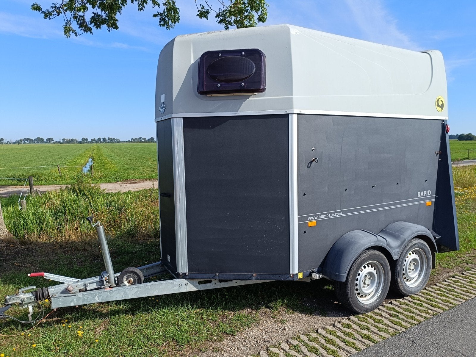 Humbauer rapid poly 2400 kg, Ophalen, Gebruikt, Hout, 2-paards trailer