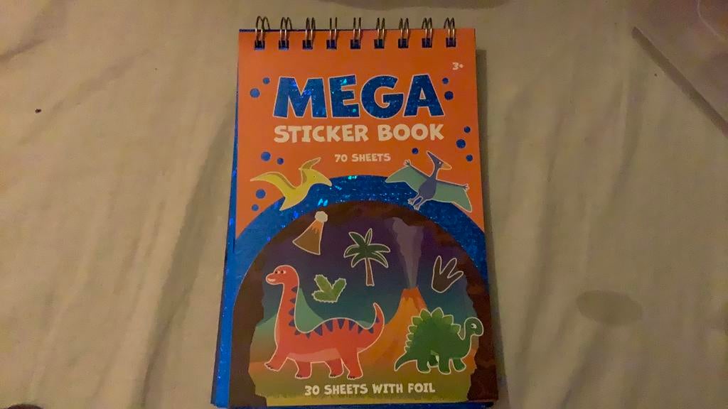 MEGA dino sticker book, Ophalen, Nieuw