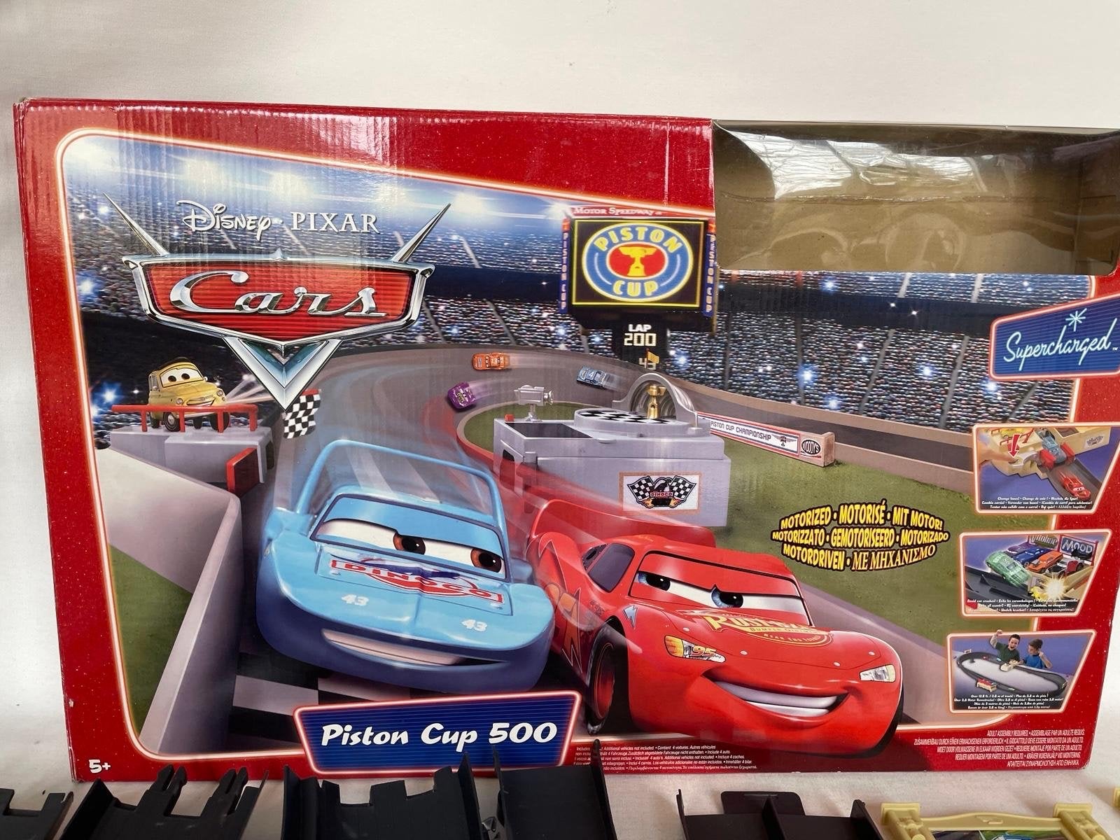 Disney Pixar Cars Piston Cup 500 Racebaan met 4 auto's, Overige merken, Ophalen of Verzenden, Elektrisch, Racebaan