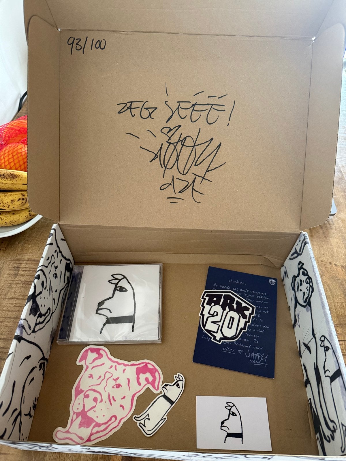 Jiggy Djé DOG- Exclusieve Boxset (93/100) Gesigneerd, Ophalen of Verzenden, Nieuw in verpakking, Boxset, Gesigneerd