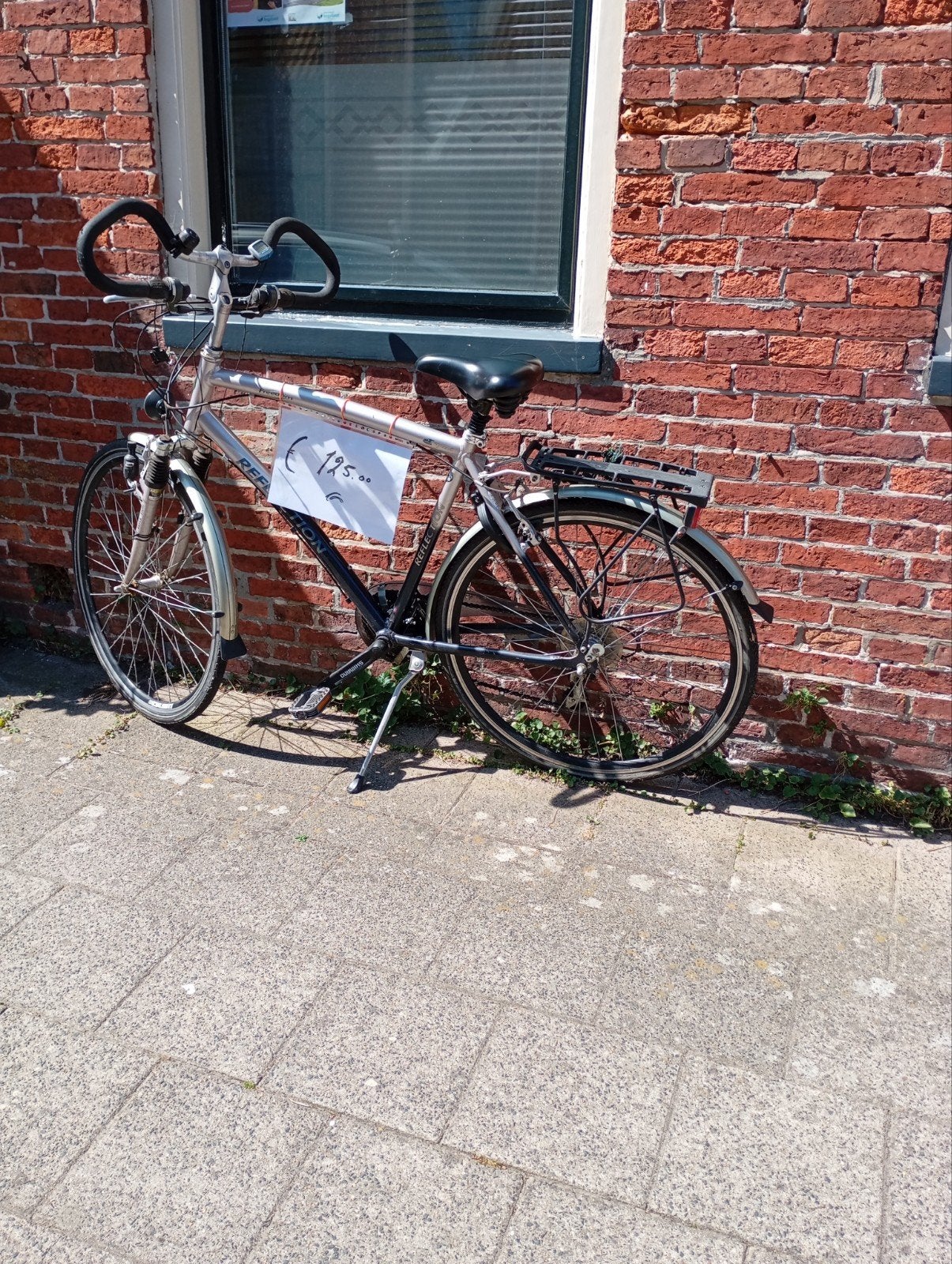 Mooie fiets met 7 versnellingen en nieuw slot, Fietsen en Brommers, Fietsen | Dames | Damesfietsen, Ophalen of Verzenden, Gebruikt