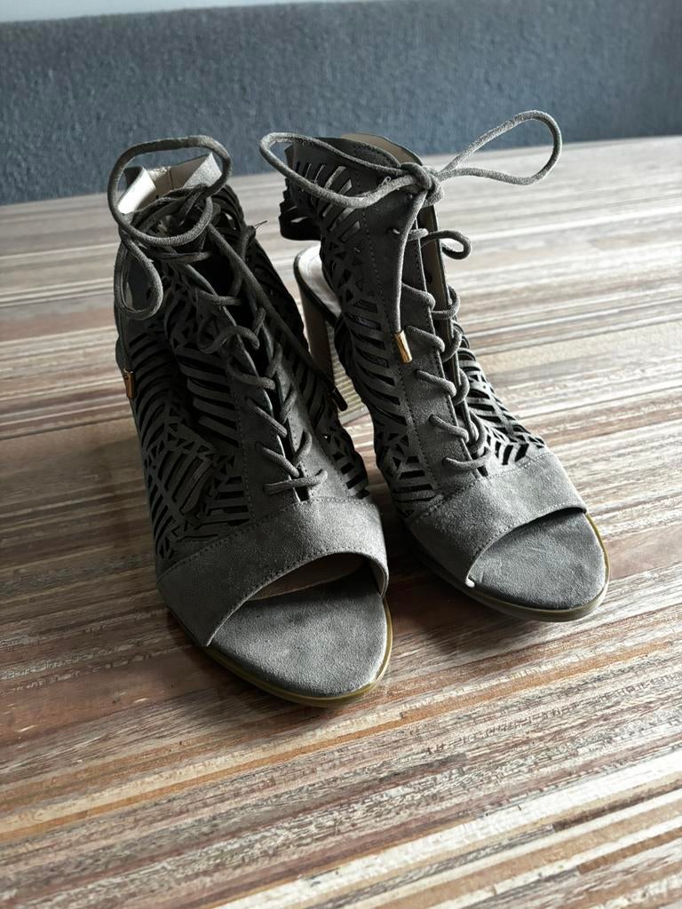 Leren, kaki laarsjes van Blue Box maat 41, Nieuw, Groen, Sandalen of Muiltjes, Ophalen of Verzenden