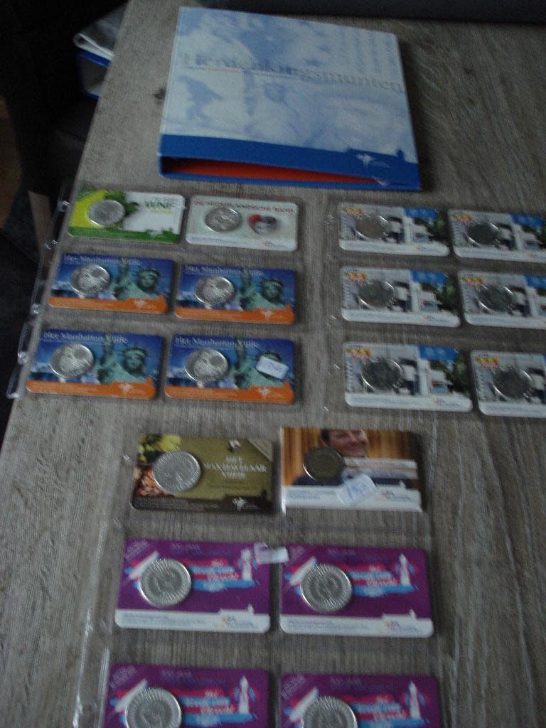 36 COINCARDS IN K.N.M.  ALBUM, Ophalen of Verzenden, Overige landen, 5 euro, Setje