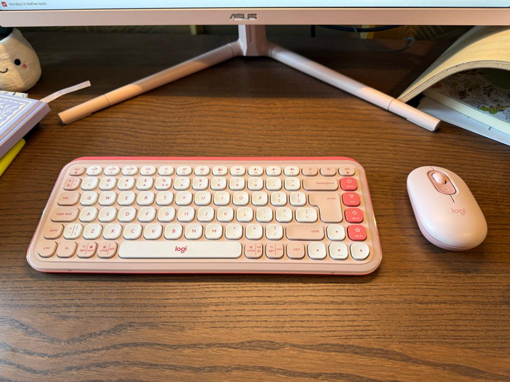Logitech POP ICON COMBO - Draadloos Toetsenbord en Muis, Toetsenbord en muis-set, Ophalen of Verzenden, Zo goed als nieuw, Draadloos