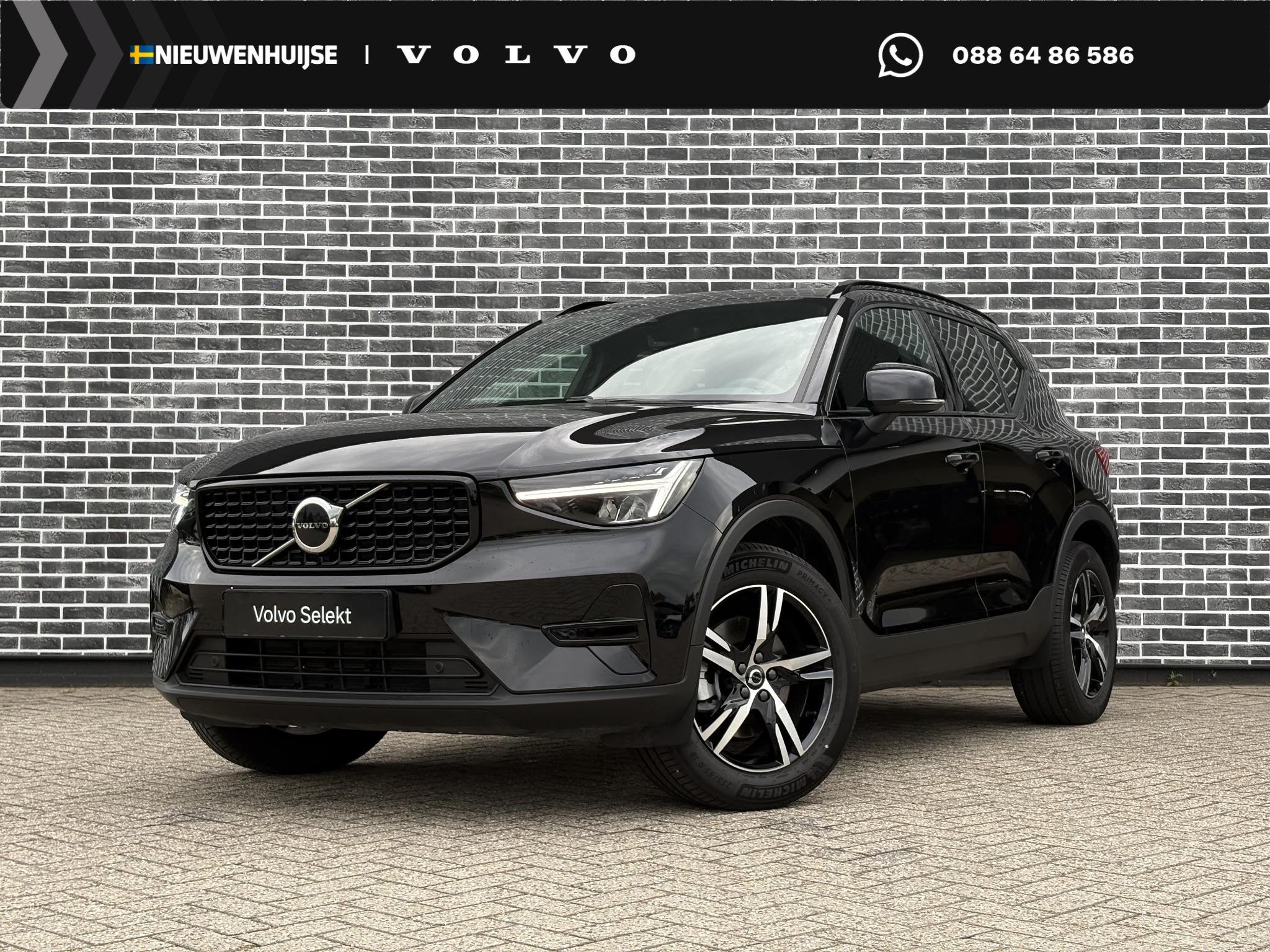 Volvo XC40 2.0 B4 Plus Dark | Trekhaak | Panoramadak | Harma