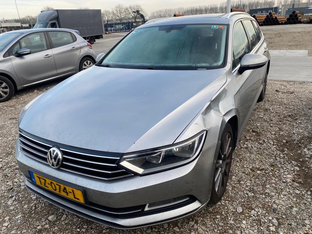 Volkswagen Passat Variant 2015 * 2.0 TDI Highline *MOTOR DEF, 1441 kg, Gebruikt, Euro 6, 4 cilinders