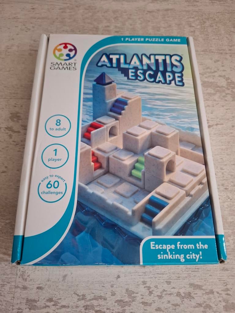 Smart Games Atlantis Escape - Ontsnap uit de zinkende stad!, Hobby en Vrije tijd, Gezelschapsspellen | Bordspellen, Zo goed als nieuw