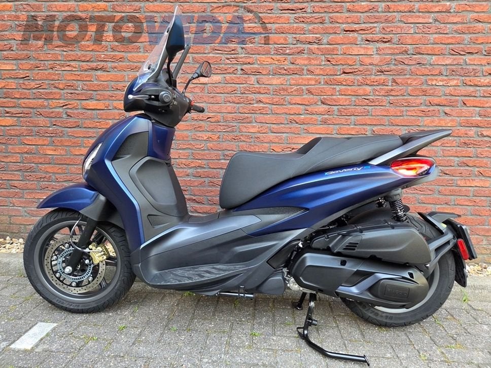 PIAGGIO BEVERLY 400 Sport ( 05-2026 ) 3 km!!, Scooter, Onbekend, 399 cc, Onbekend