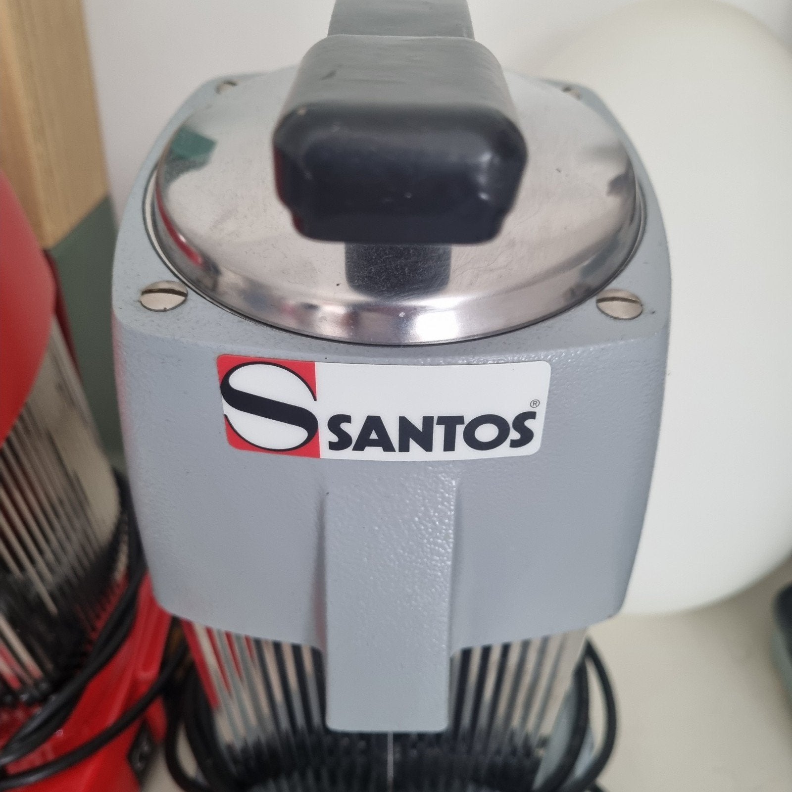 Santos citruspers, Ophalen of Verzenden, Zo goed als nieuw, Elektrisch, Citruspers