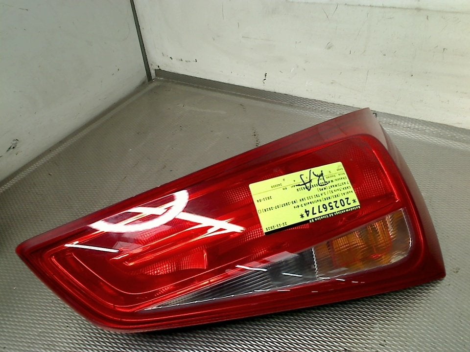 Achterlicht Rechts Audi A1 (8X1/8XK) 2011 8x0945094d, Gebruikt, Auto-Union-Straße  1, Ingolstadt 85057, , Duitsland, Info@audi.de