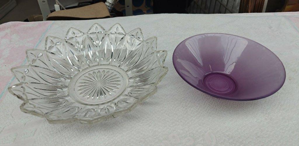 schalen in glas geperst glas en purper gekleurd, Ophalen of Verzenden, Overige stijlen, Glas, Schaal of Schalen