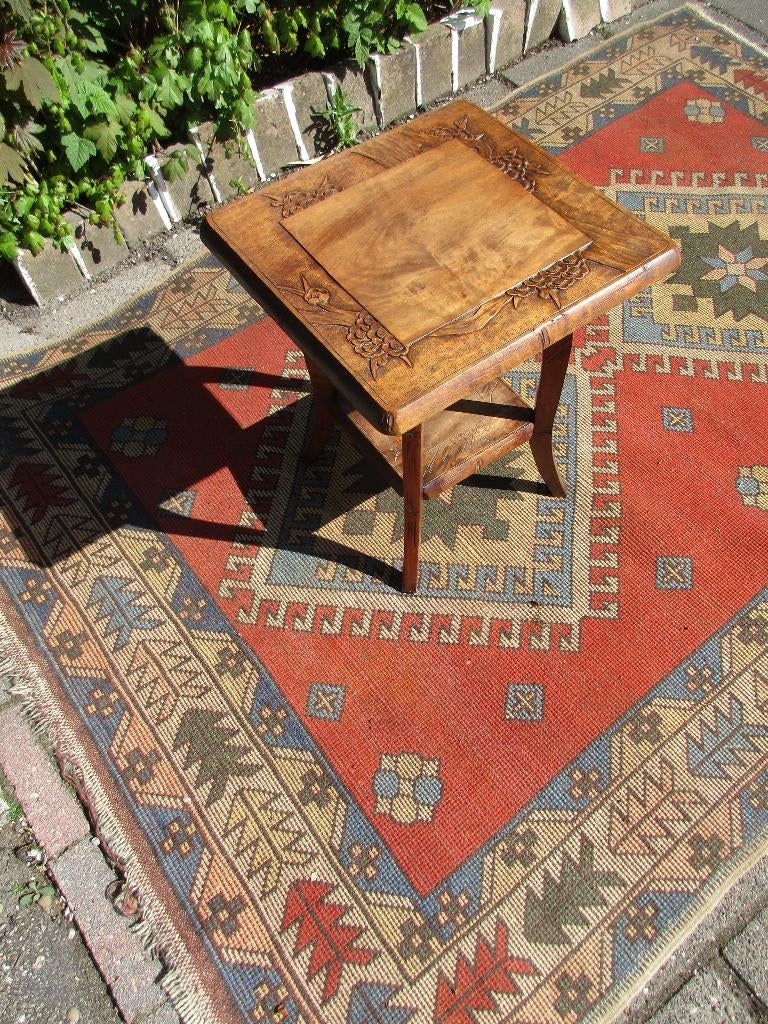 bloemtafel, Ophalen