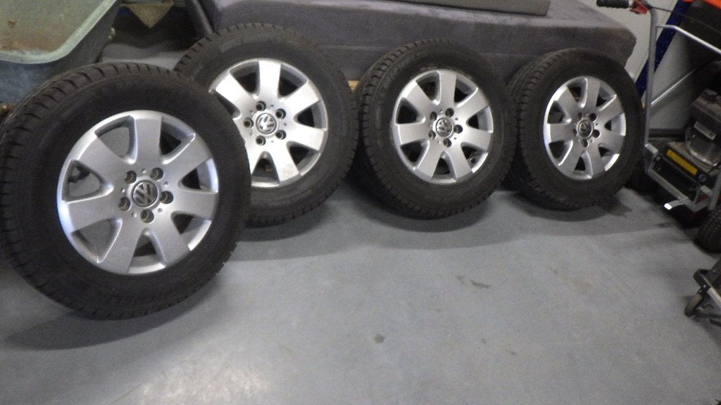 lichtmetalenvbelgen vw transporter t5 met winterbanden, Auto-onderdelen, Banden en Velgen, Velg(en), 16 inch, Nieuw, Ophalen of Verzenden
