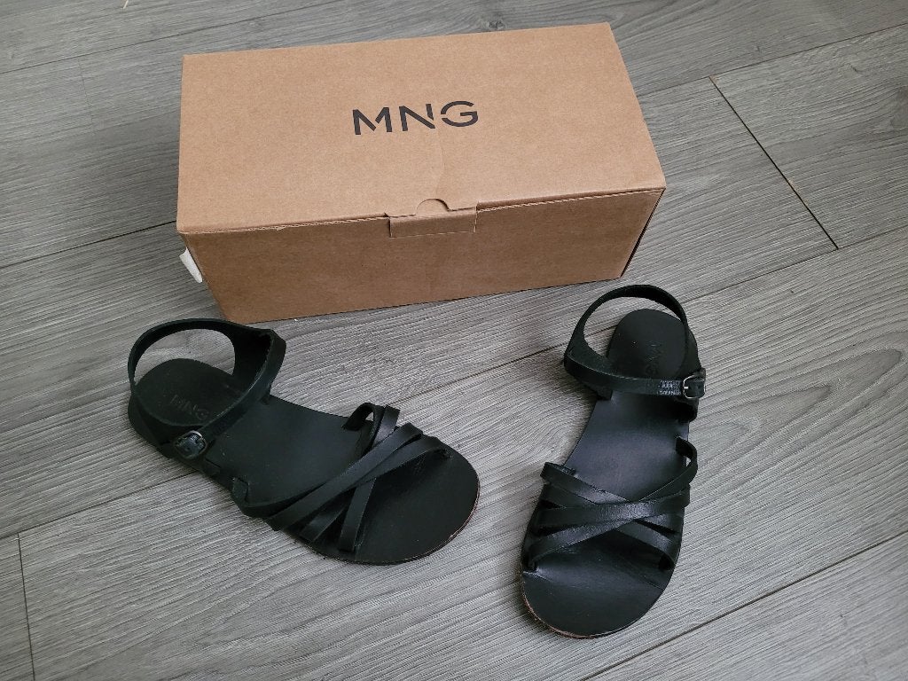 MANGO zwarte leren sandalen maat 35 ~ SJ2407, Meisje, Schoenen, Mango, Ophalen of Verzenden