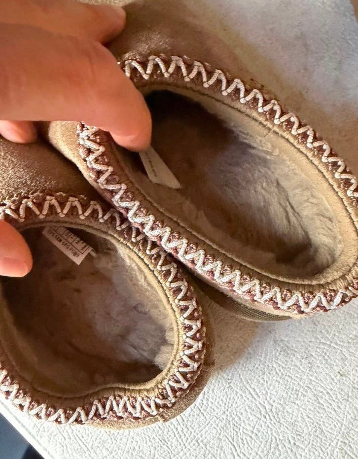 Originele Uggs Pantoffels Maat 30 - Bruin, Ophalen of Verzenden, Gedragen, Bruin, Pantoffels of Sloffen