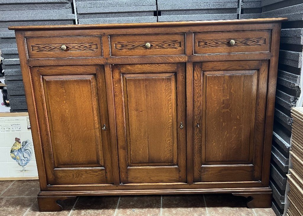 vintage kast, Ophalen, Met deur(en), 150 tot 200 cm, Zo goed als nieuw