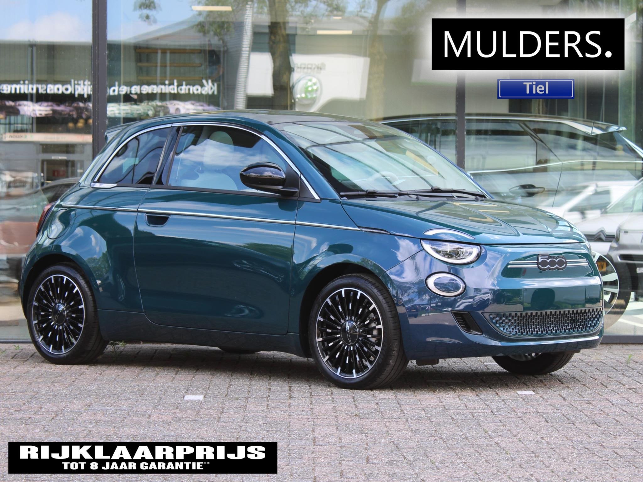 Fiat 500e La Prima 42 kWh VOORRAAD KORTING, Auto's, 12 maanden, Automatische klimaatregeling, 118 pk, 4 stoelen