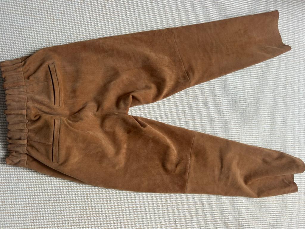 Arma Suède Broek - Nieuw met prijskaartjes, Kleding | Dames, Maat 38/40 (M), Overige kleuren, Nieuw, Ophalen of Verzenden