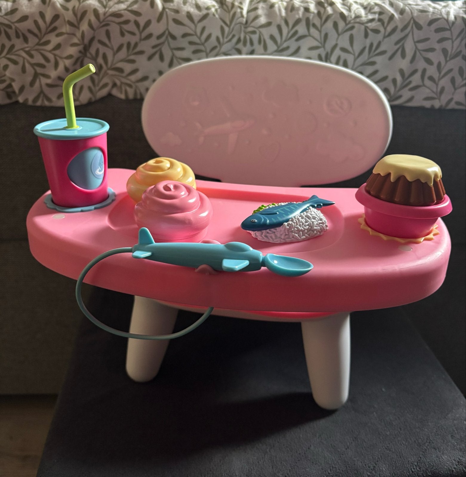 Baby Born Interactieve Eettafel / Kinderstoel met Accessoire, Kinderen en Baby's, Ophalen, Zo goed als nieuw, Babypop