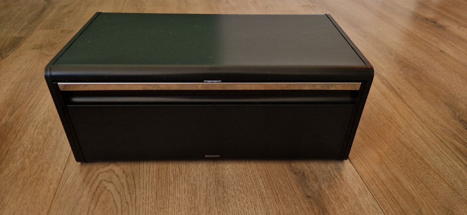 Brabantia Broodtrommel - met klepdeksel, Ophalen, Zo goed als nieuw, Zwart, Metaal