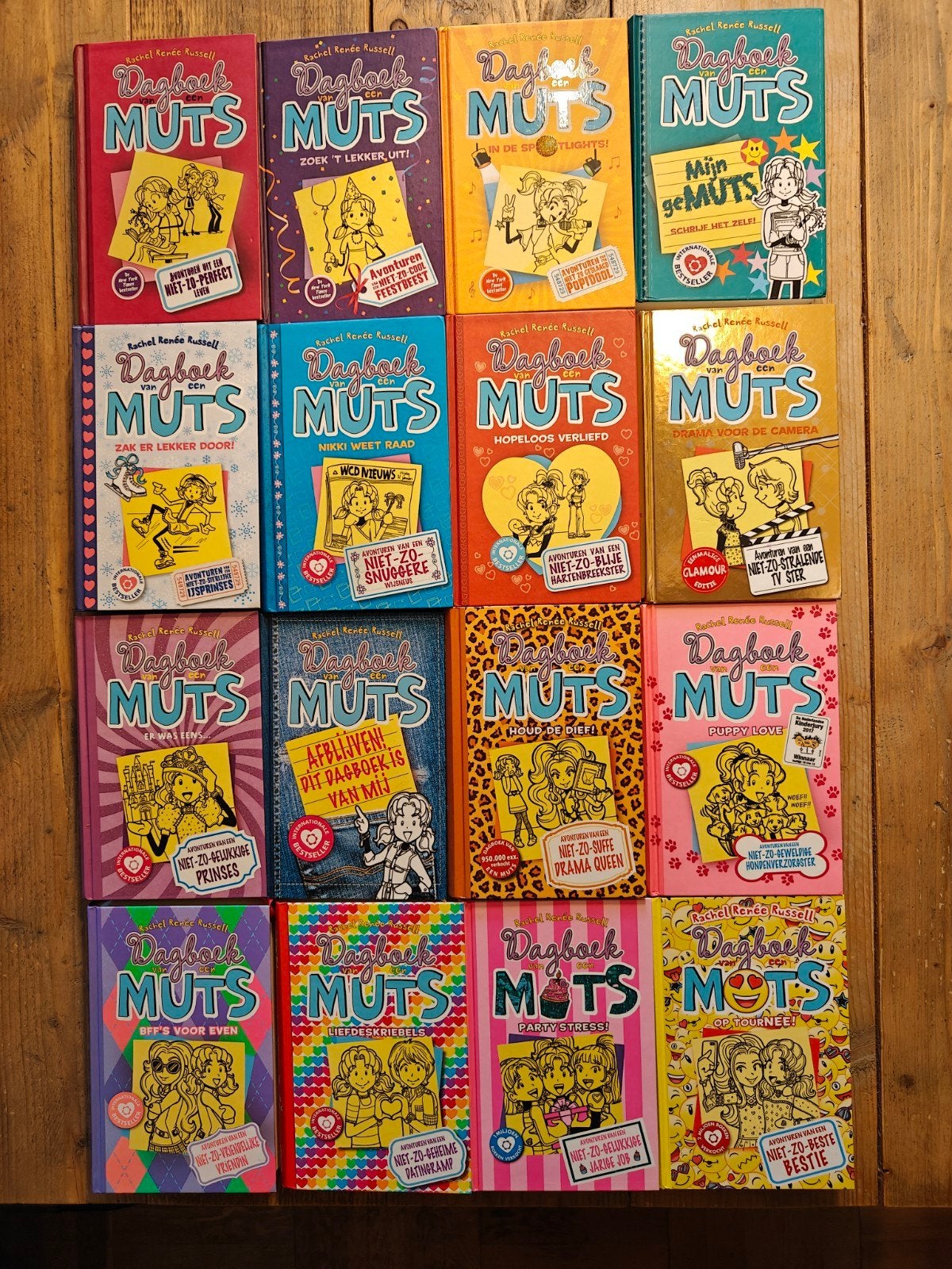 16 Delige serie van: Dagboek van een muts., Ophalen of Verzenden, Zo goed als nieuw, Fictie algemeen