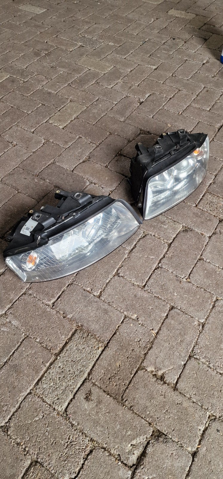 Koplampen Audi A4 B6 (2000-2004) - Set Links & Rechts, Ophalen, Gebruikt, Audi