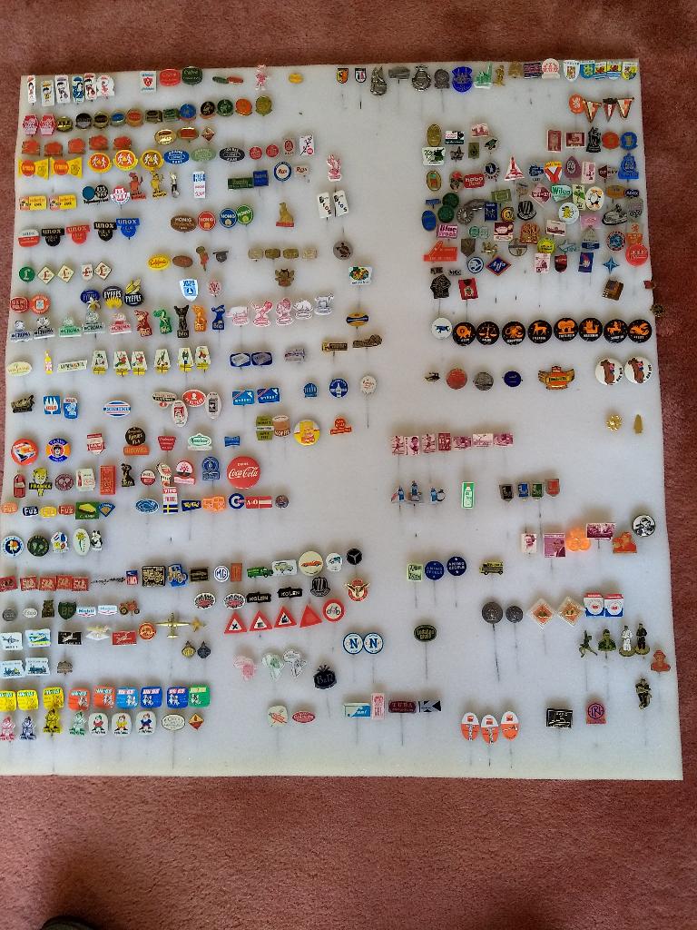 speldjes, Ophalen of Verzenden, Gebruikt, Overige onderwerpen, Speldje of Pin