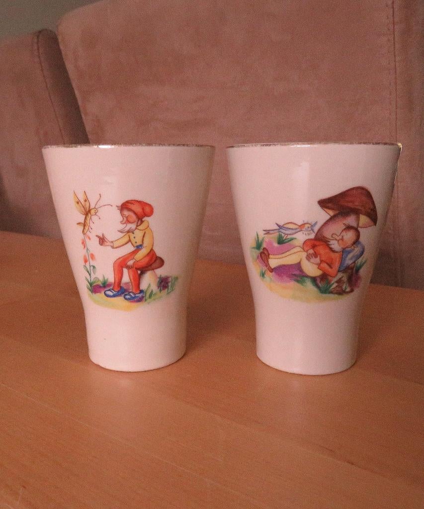 Vintage Bekers - Chodziez Polen - 2 stuks, Ophalen, Gebruikt, Overige stijlen, Kop(pen) en/of Schotel(s)