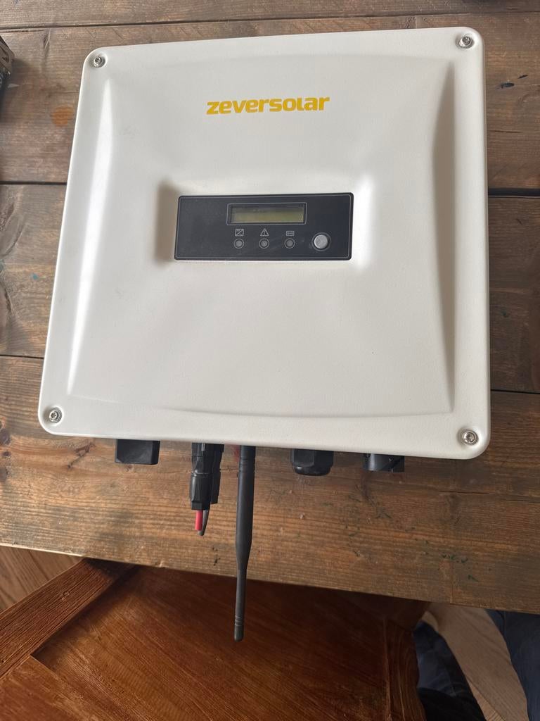 Zeversolar Zeverlution 1500S omvormer - Zo goed als nieuw, Ophalen of Verzenden, Zo goed als nieuw, Overige typen