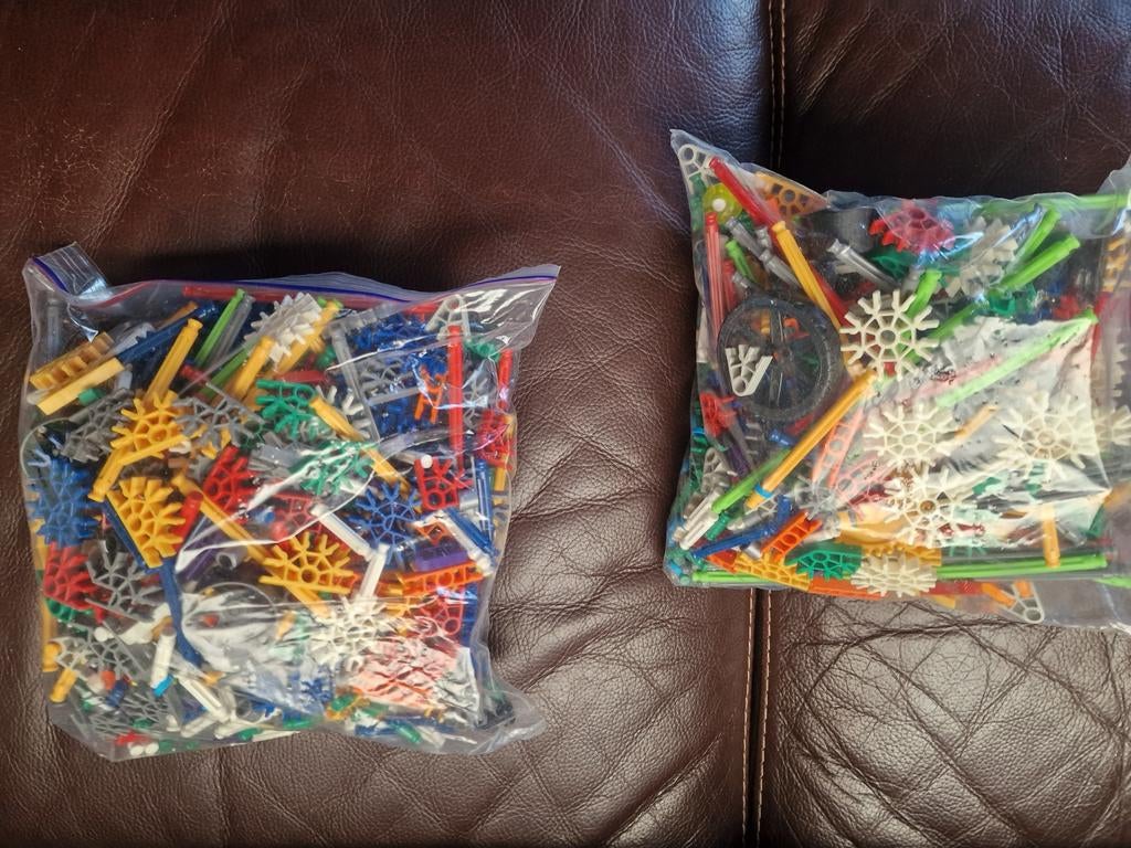 Twee zakken knex vaste prijs, Ophalen of Verzenden, Zo goed als nieuw, K'nex