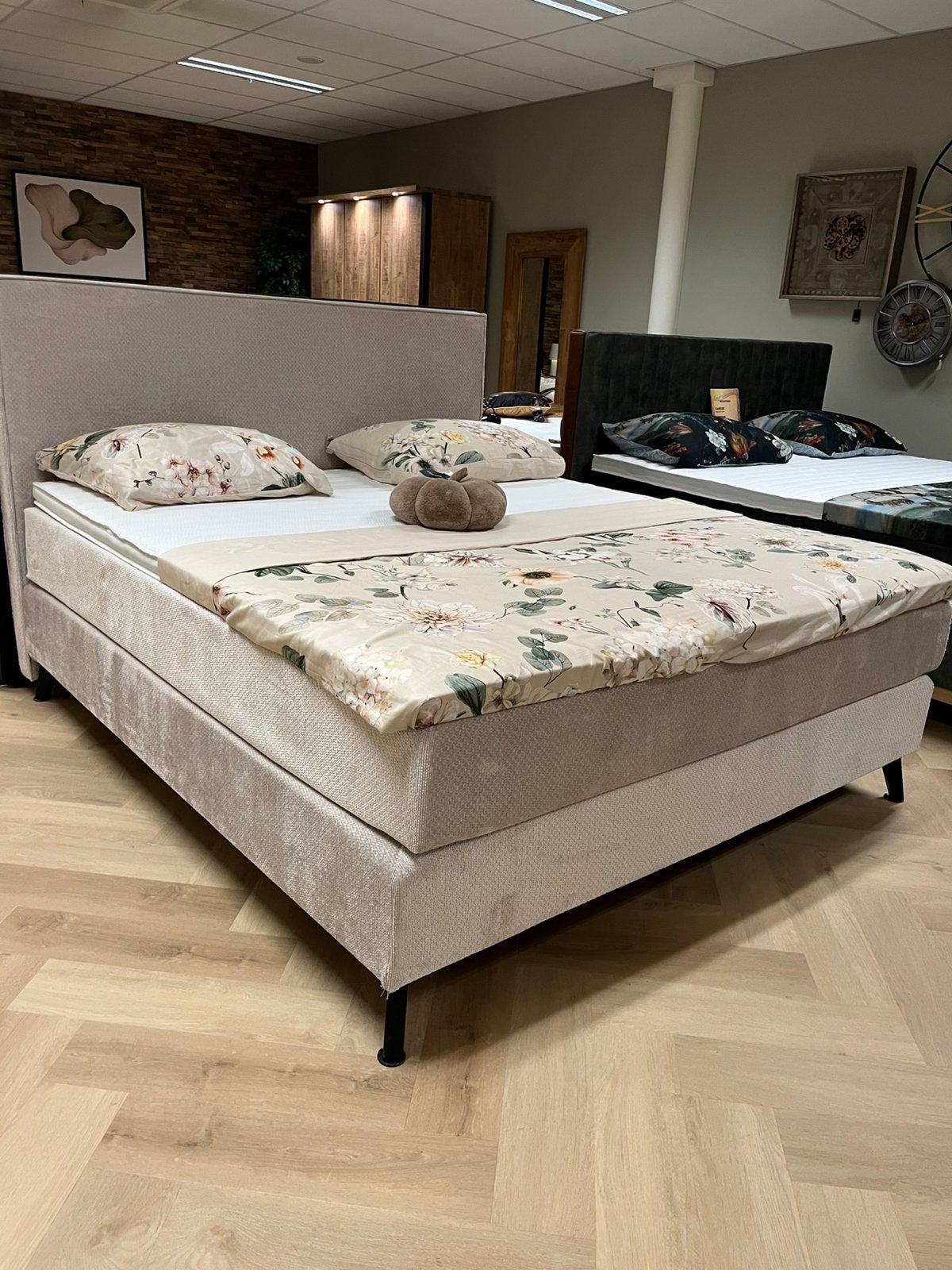 Nieuwe complete  boxspring 180 x200 cm incl matrassen enzv., Huis en Inrichting, Ophalen, Nieuw, Tweepersoons, 180 cm